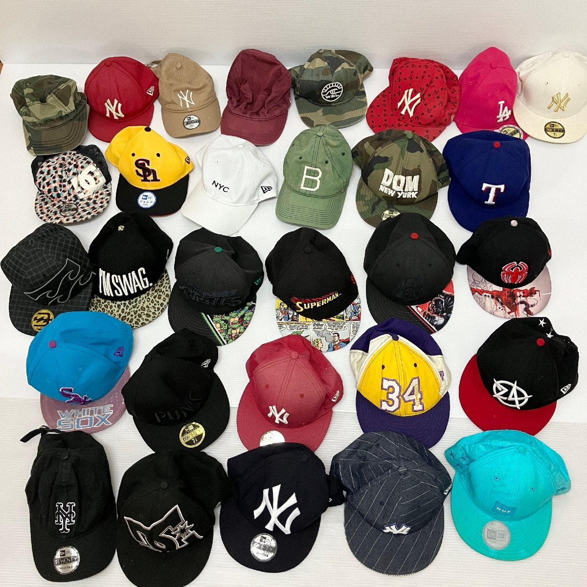 ◆【現状品】 NEW ERA ニューエラ キャップ 帽子 30個 まとめ売り コラボ 柄 色 野球帽 サイズMIX 59 FIFTY 約3.25kg M/S60405/6/3.25の画像1