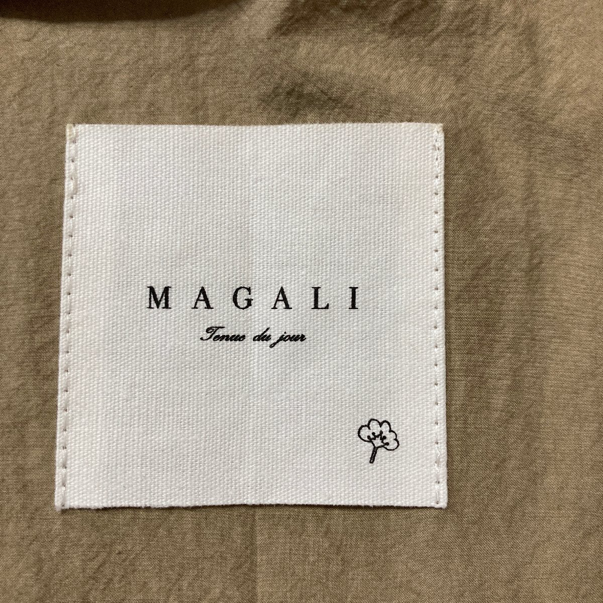 ★美品 MAGALI マガリ ロングワンピース レディース 日本製 ベージュ 0.34kg★の画像7