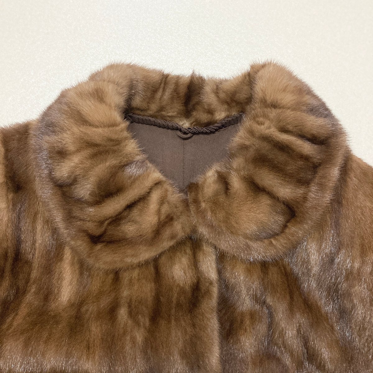 ●SAGA MINK Superb Quality サガミンク ファーコート ロングコート 高級毛皮 ミンク 銀サガ ブラウン系 サイズF レディース 1.75kg●の画像4