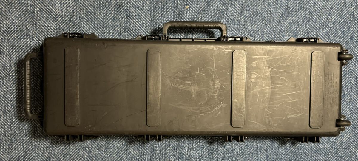 PELICAN STORM CASE iM3200 ペリカンストームケース 中古品　訳あり品　ロック1ヶ所に折れ　B_画像2