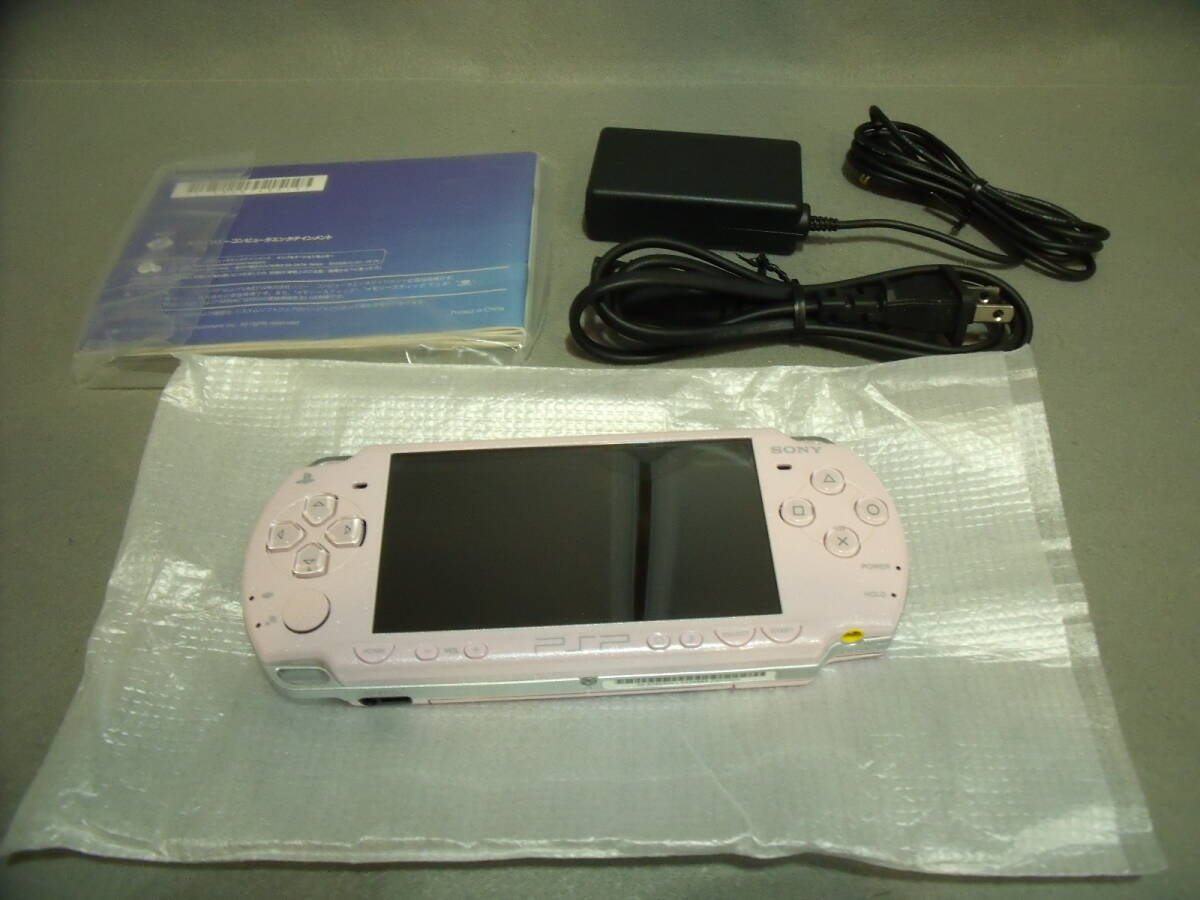 PSP 2000本体 付属品あり ジャンク品の画像3