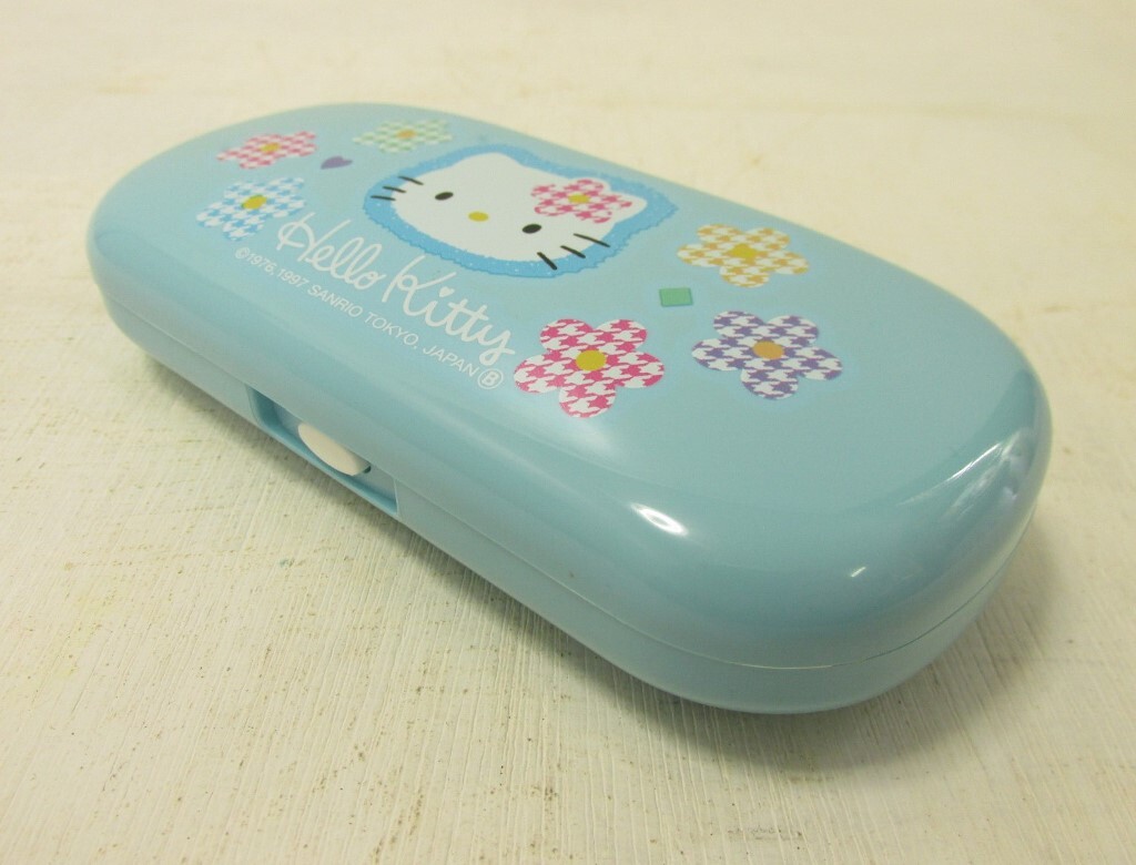 u「サンリオ 1997 HELLO KITTY ハローキティ メガネケース 当時物 未使用品」 の画像4