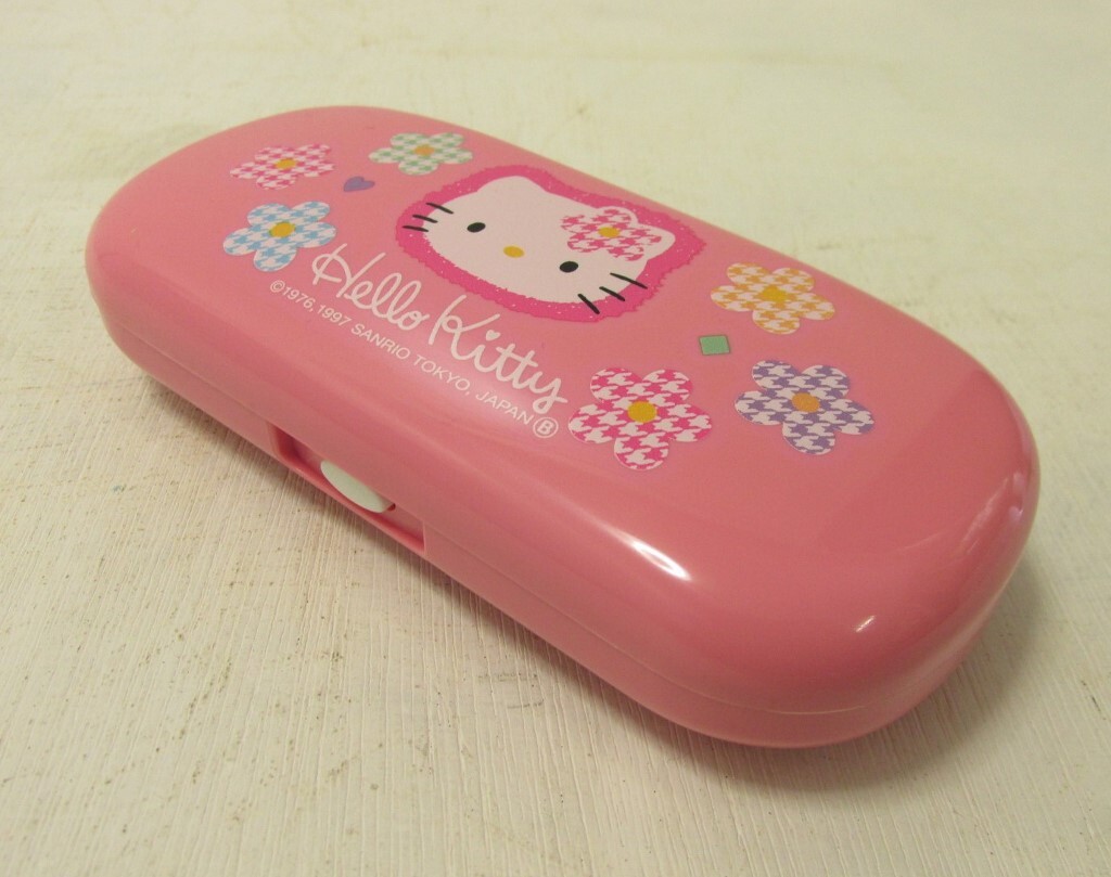 v「サンリオ 1997 HELLO KITTY ハローキティ メガネケース ピンク 当時物 未使用品」 の画像9