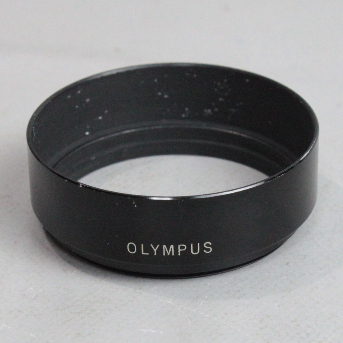 031656 【良品 オリンパス】 OLYMPUS PEN-F用 Z-49 スクリュー式メタルレンズフードの画像1