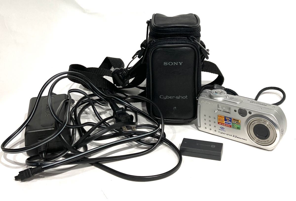 △bk-736 SONY ソニー DSC-P5 Cyber-shot サイバーショット コンパクトデジタルカメラ ソフトケース付き(S117-11)の画像1