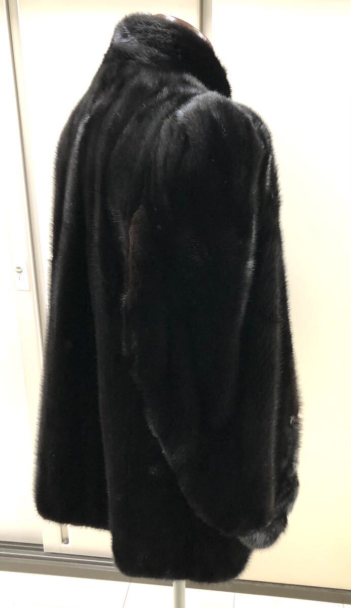 △ SAGA MINK サガミンク 毛皮コート ファーコート ミディアムコート 黒 ブラック レディース Fサイズ 裏地スカーフ柄 現状品 S121-5の画像4