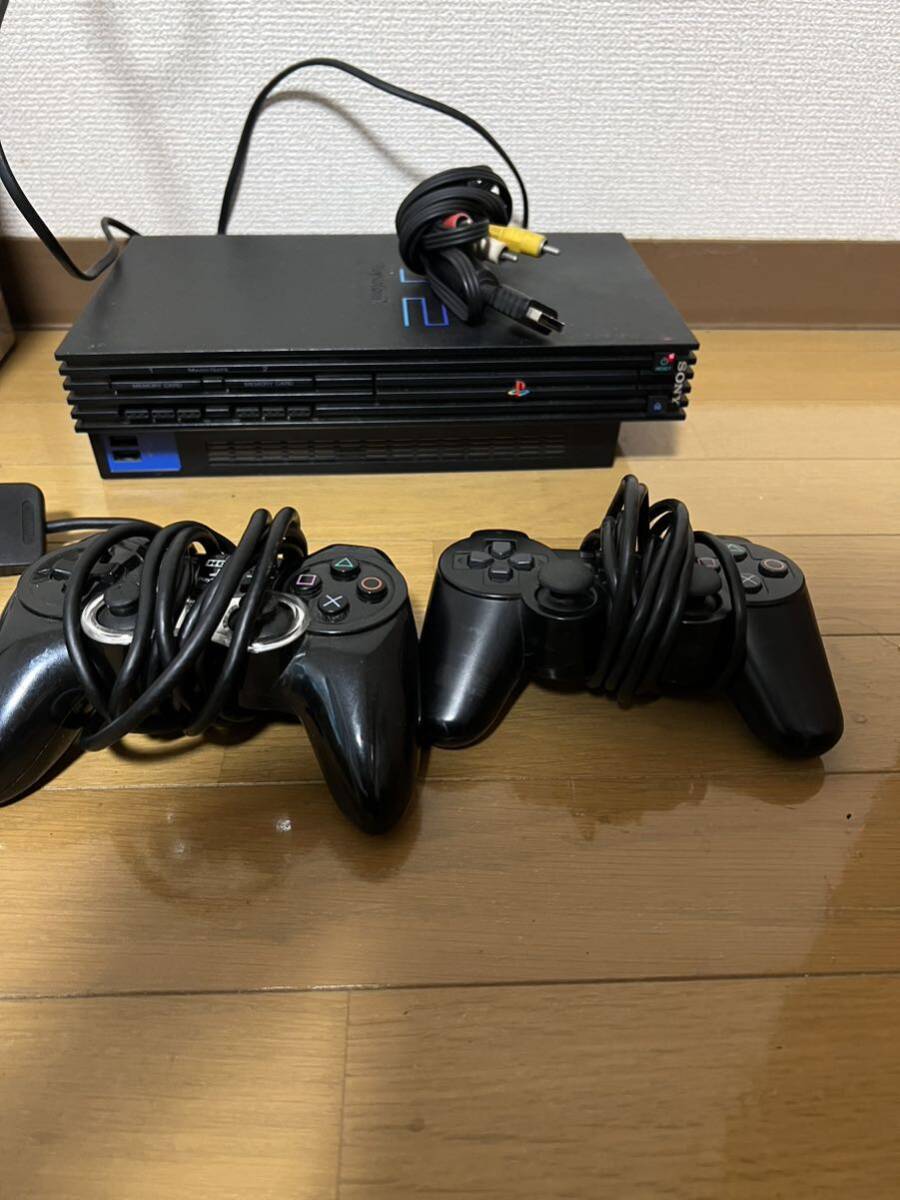 まとめ PlayStation2本体 SCPH-50000 ブラック ソフト30本 コントローラー2点付き 通電OKの画像2