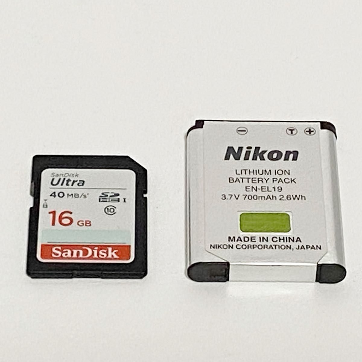 美品】Nikon COOLPIX A100 ニコン デジタルカメラ 元箱 SDカード 美品】Nikon COOLPIX A100 ニコン デジタルカメラ 元箱 SDカード