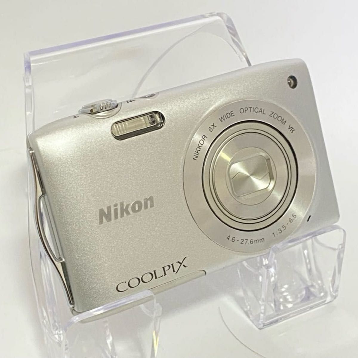 Nikon coolpix S3300 ニコン　デジカメ　SDカード付【2GB】 デジタルカメラ コンパクトデジタルカメラ