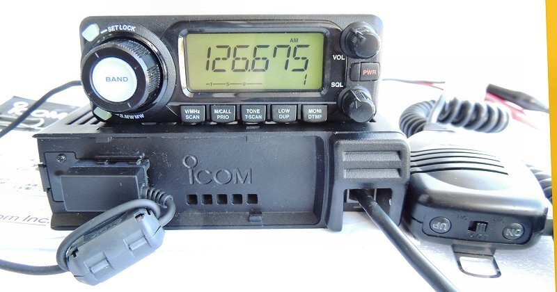 IC-208 ICOM144/430MHz20W 広帯域受信機能付き 完動品_画像1