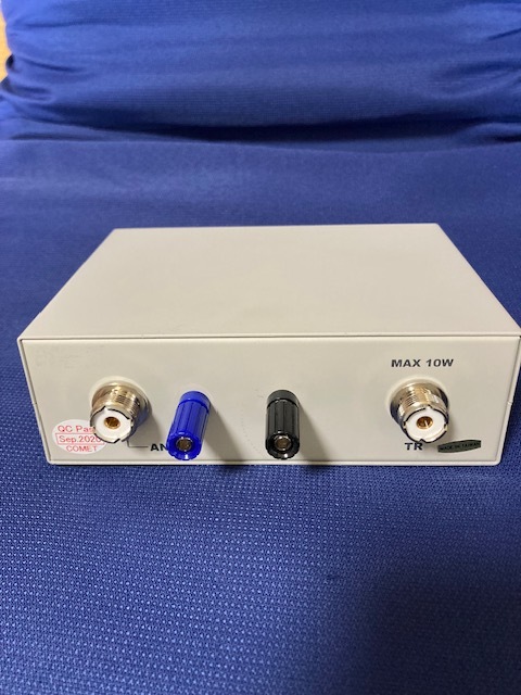 コメット社　アンテナカプラー　CAT-１０　　3.５MHZ～５０MHZ　　１０W機専用　中古品_画像3