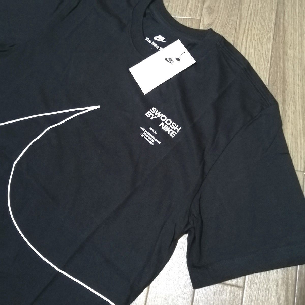 【まもなく値上げ】新品　NIKE　ナイキ　メンズ　Tシャツ　Mサイズ　黒　ブラック　半袖　カットソー　