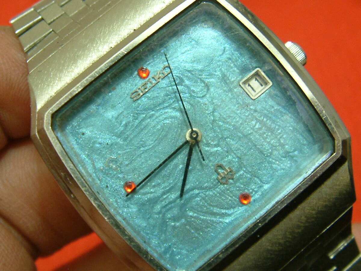 SEIKO クオーツ時計 5855-5000 電池切れです。の画像1