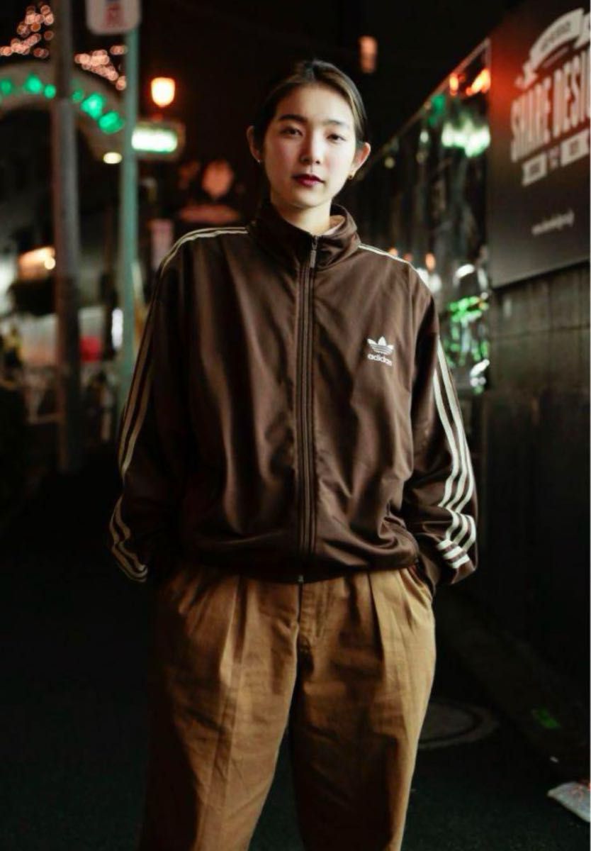 80s adidasトラックジャケット ブラウン 万国旗タグ 在原みゆ紀 80s adidasトラックジャケット ブラウン 万国旗タグ 在原みゆ紀
