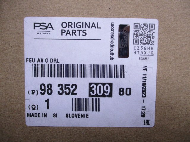  Peugeot 308 3DA-P51YH01 left daylight LED/9835230980 secondhand goods [H115-KB2138]