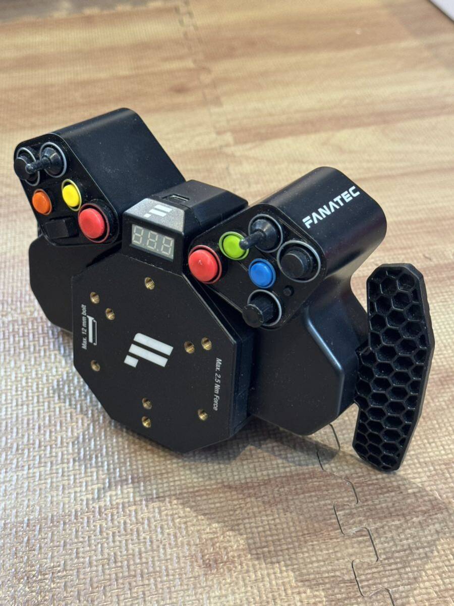 FANATEC CSL Universal Hub CSL DD用 中古 ハンコン ハンドルコントローラーの画像2