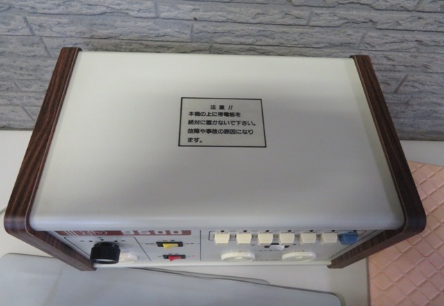 国際カイロ 高圧電位治療器 ネオイオンドクター ID9500 健康器具　現状_画像3