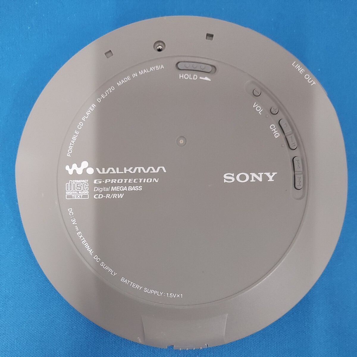 ★動作確認済★SONY/ソニー★CD WALKMAN/ウォークマン★ポータブルCDプレーヤー★D‐EJ720★オーディオ機器★イヤホン/リモコン/電池付★_画像3