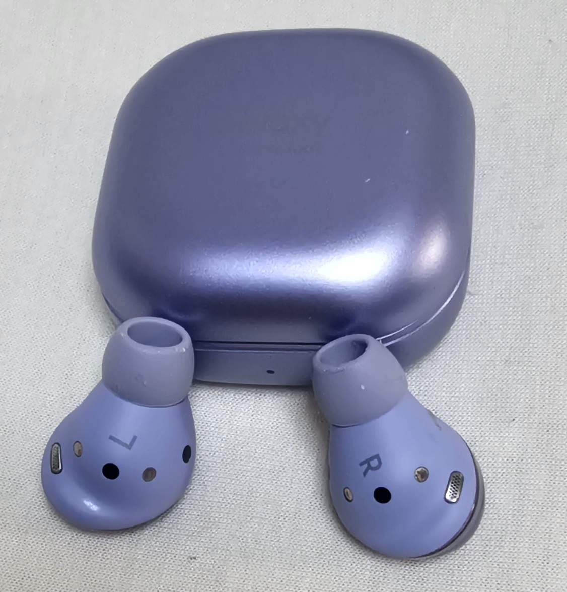 1円～　SAMSUNG Galaxy Buds pro SM-R190NZVAXJP ファントムバイオレット_画像3