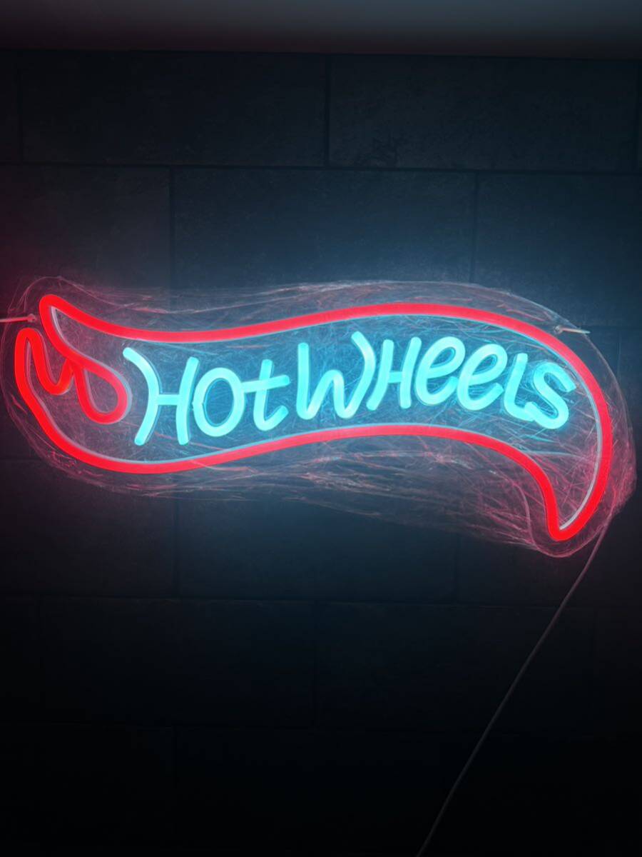  Hot Wheels HotWHeeLS neon автограф дисплей neon LED табличка интерьер освещение яркий 