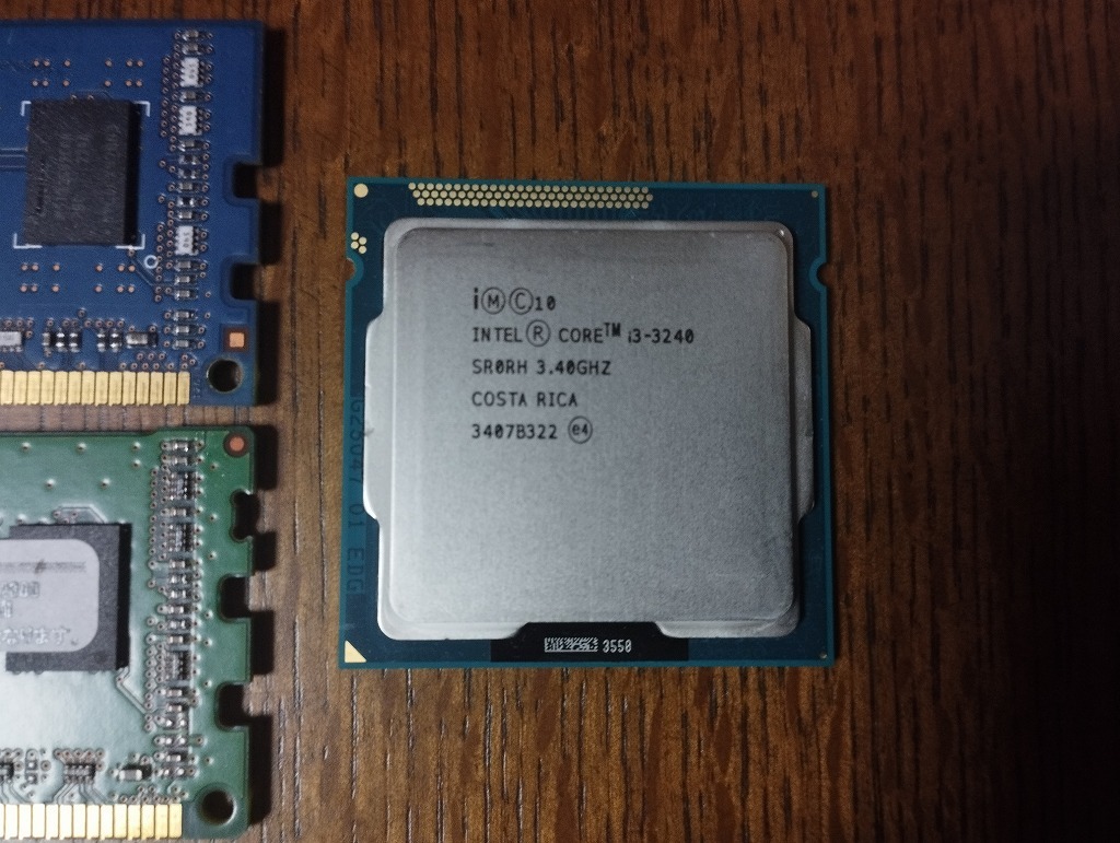 CPU Intel Core i3-3240 3.4Ghz 第三世代 メモリ PC3-12800(DDR3-1600) 4GBx2 計8GBの画像3