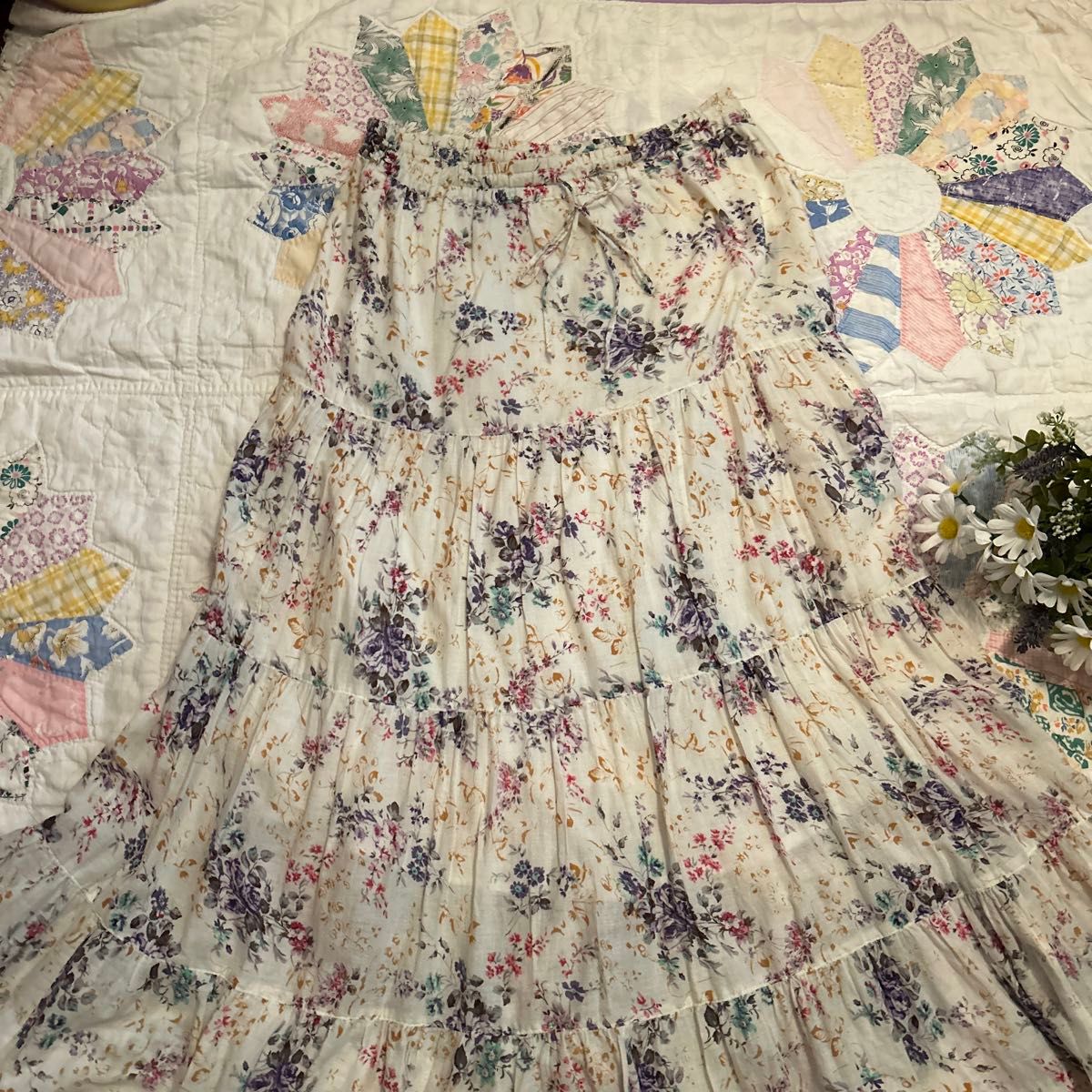 サマンサモスモス 系　綺麗なライン　綿100 花柄ロングスカート　春服 ピンクハウス