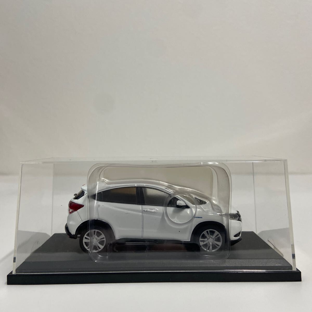 アシェット 国産名車コレクション 1/43 Honda Vezel 2015年 ホンダ ヴェゼル SUV ホワイト ミニカー モデルカー_画像6