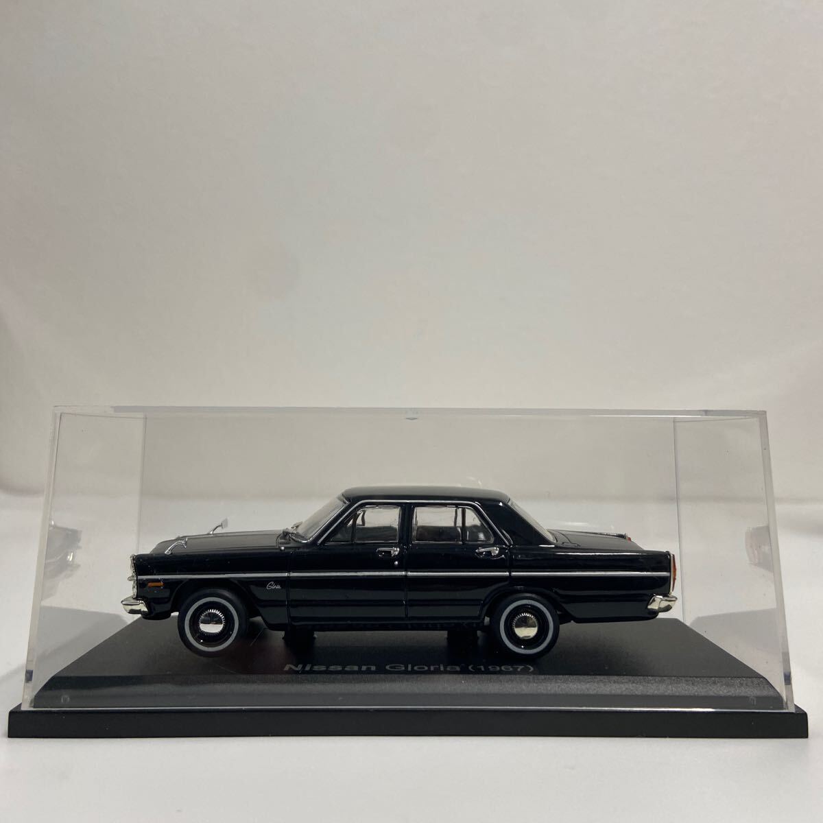 アシェット 国産名車コレクション 1/43 NISSAN GLORIA 1967 日産グロリア A30 ミニカー モデルカー_画像2