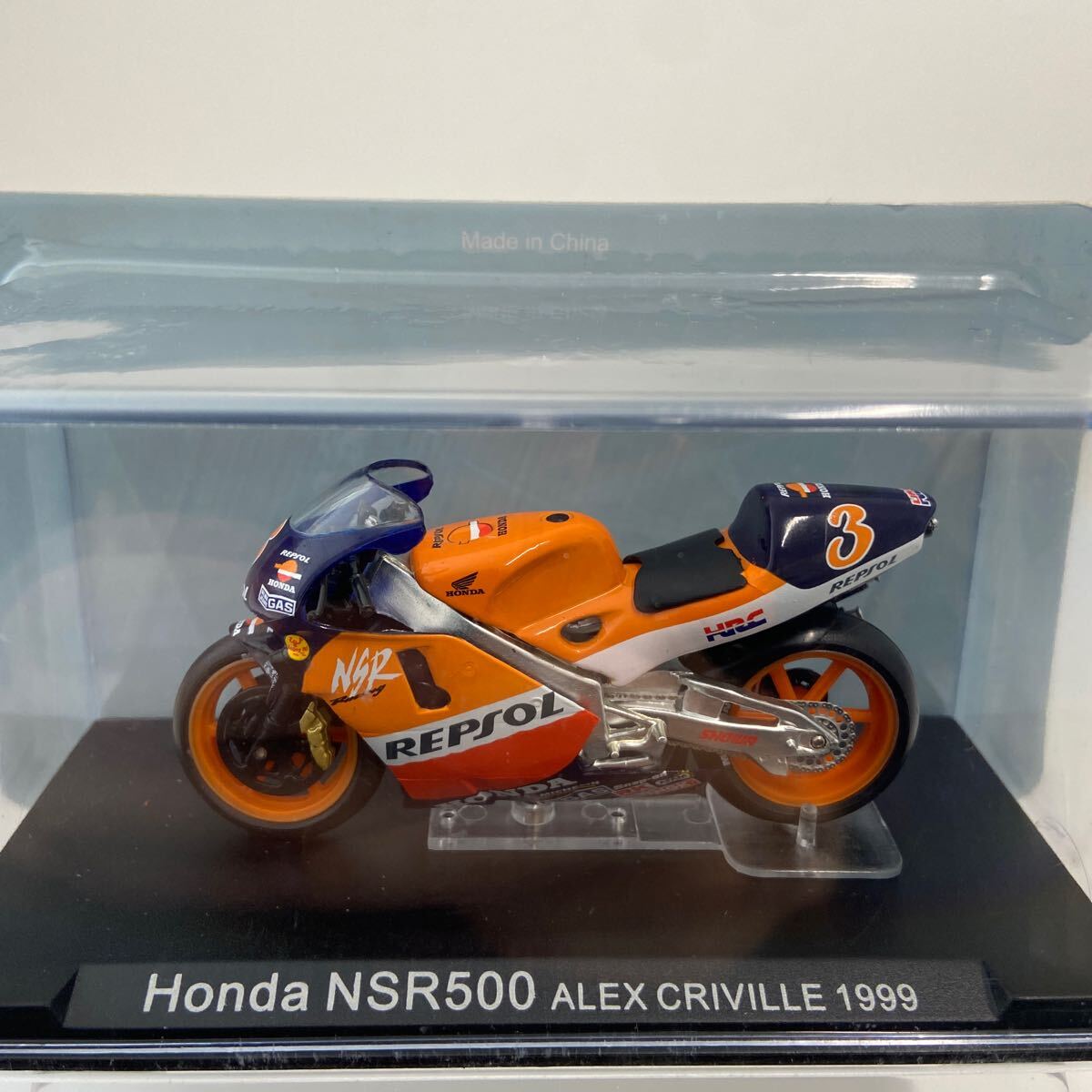 チャンピオンバイクコレクション 1/24 Honda NSR500 Alex Criville 1999 #3 Repsol ホンダ レプソル ミニカー モデルカー MOTOGP_画像2