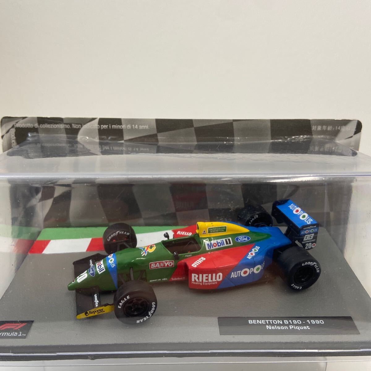 デアゴスティーニ F1マシンコレクション 1/43 40 BENETTON FORD B190 1990 #20 Nelson Piquet ベネトン ネルソンピケ ミニカー_画像2