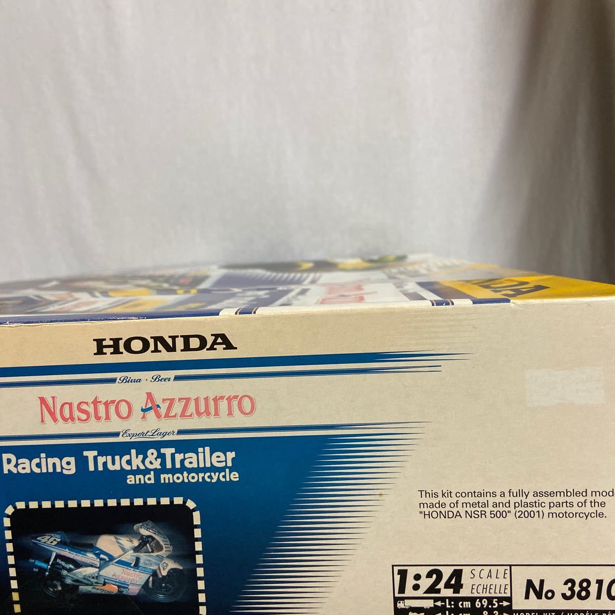 未組立 ITALERI 1/24 Nastro Azzurro Racing トラック 未組立 ITALERI 1/24 Nastro Azzurro Racing トラック