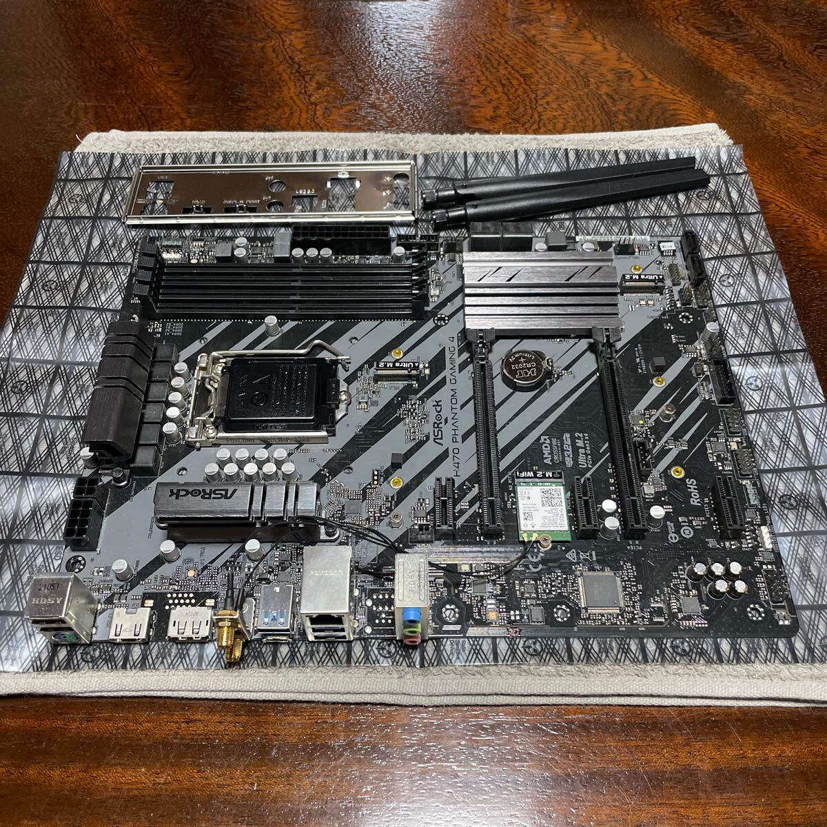 ASRock H470 Phantom Gaming 4 LGA1200 Wi-Fi6 AX200 Intel 第10世代CPU用 ATX マザーボードの画像1
