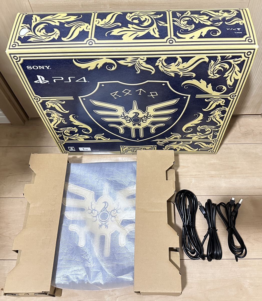 ★動作良好★PS4 本体 1TB CUH-2000B ドラゴンクエスト ロト エディション★1円スタート プレステ4 SONY ソニー PLAYSTATION4 ドラクエ_画像1