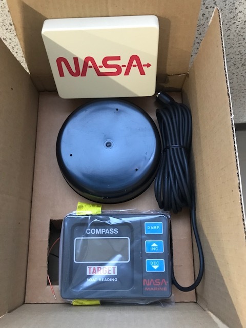 ☆新古、長期保管、プチジャンク！！NASA MARINE製フラックスゲートコンパス！！☆_画像1