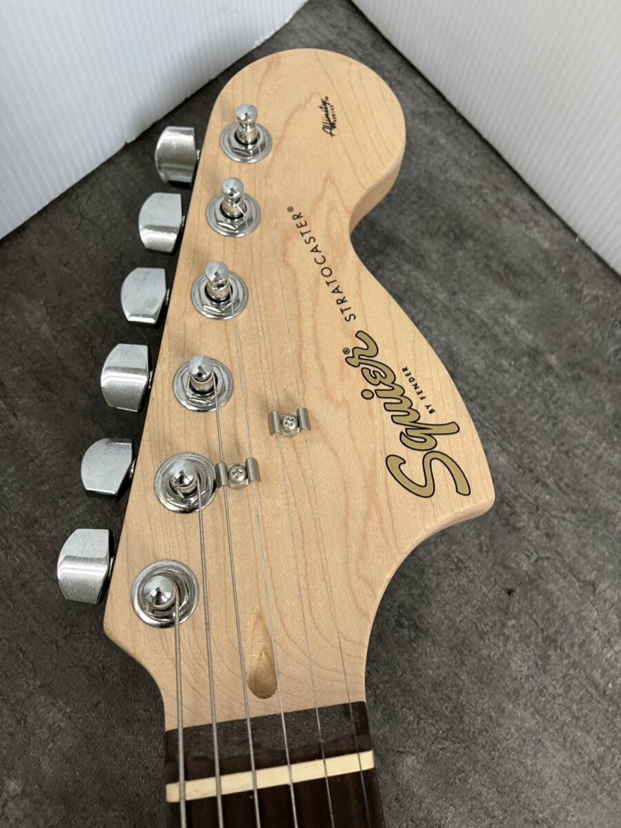 FENDER/フェンダー Squier/スクワイヤー STRATOCASTER/ストラトキャスター 全長約100㎝ 弦高約3㎜ エレキギター 簡易動作確認済 現状お渡しの画像4