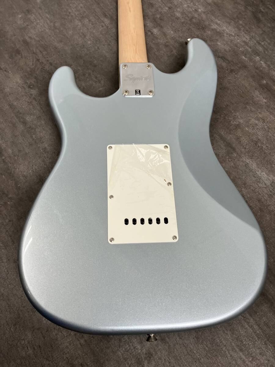 FENDER/フェンダー Squier/スクワイヤー STRATOCASTER/ストラトキャスター 全長約100㎝ 弦高約3㎜ エレキギター 簡易動作確認済 現状お渡しの画像6