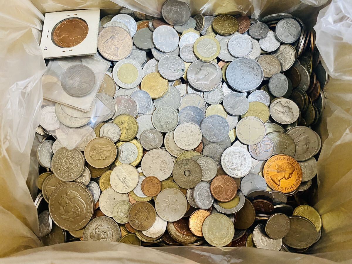 外国コイン 9.6kg 大量 海外外国銭 硬貨 の画像1