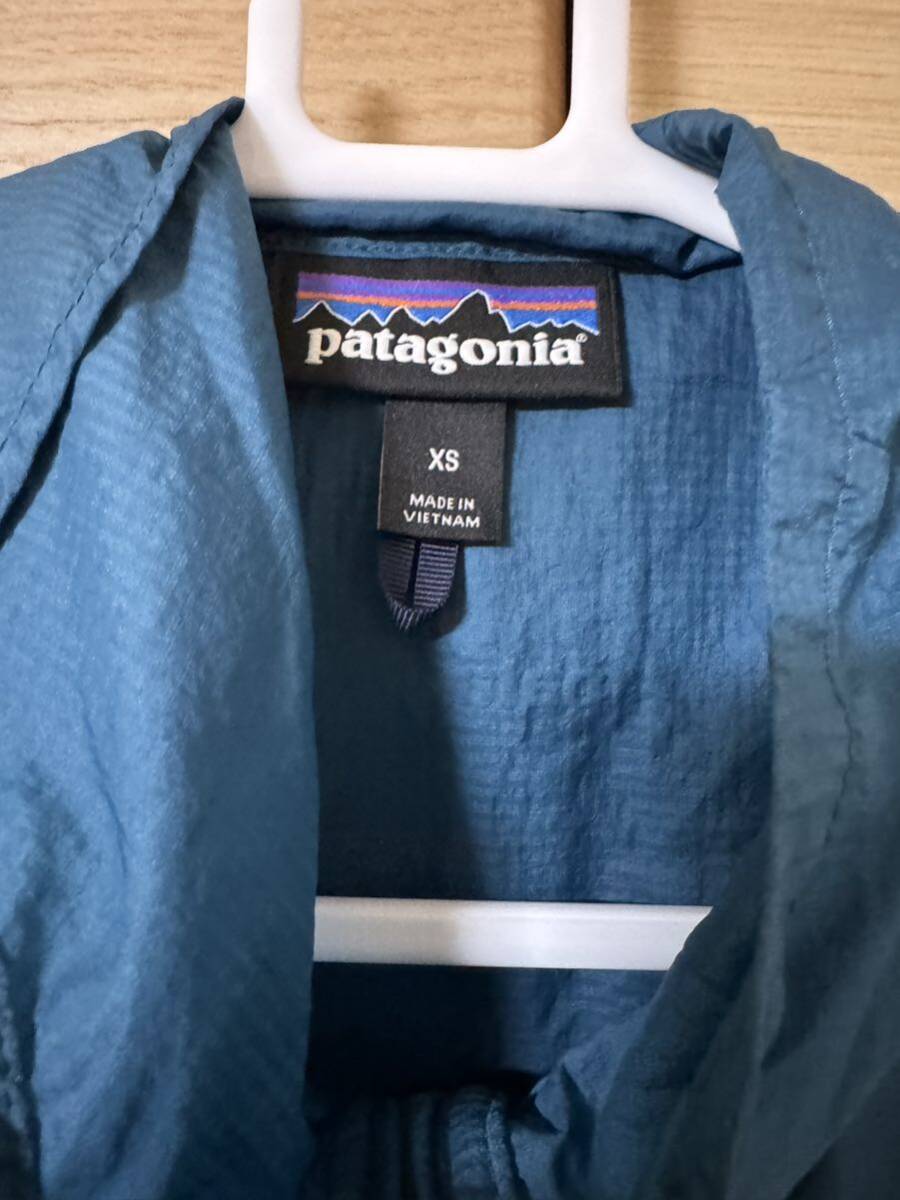 【美品】パタゴニア フーディニ XS ブルー ナイロンジャケットの画像4