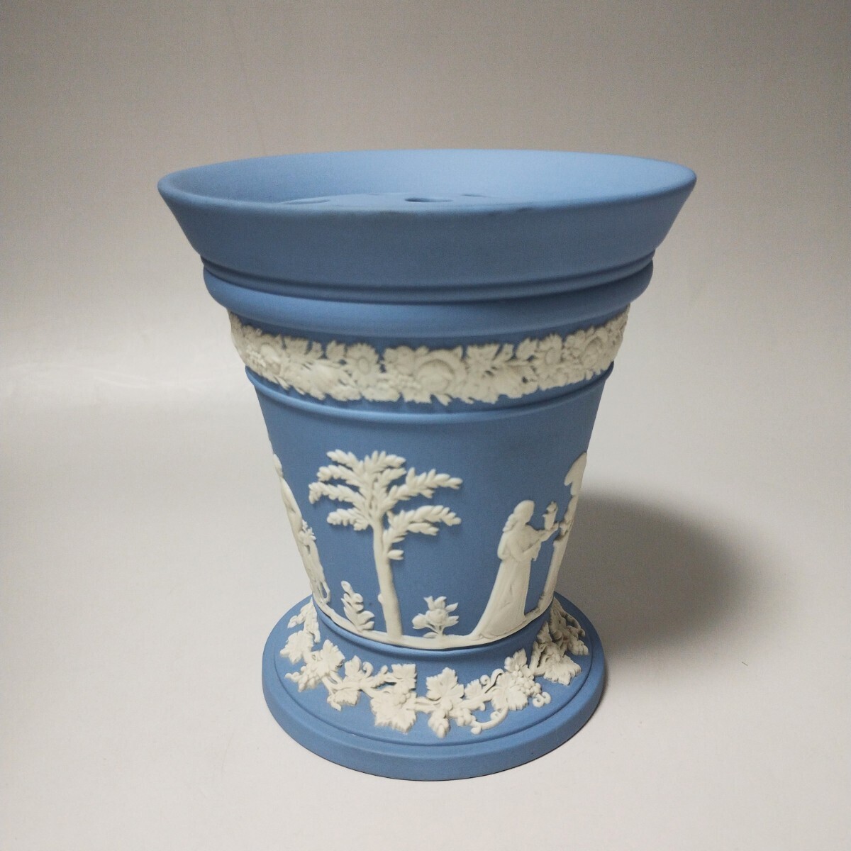 ウェッジウッド ジャスパー 花瓶 フラワーベース 花器 WEDGWOOD_画像3