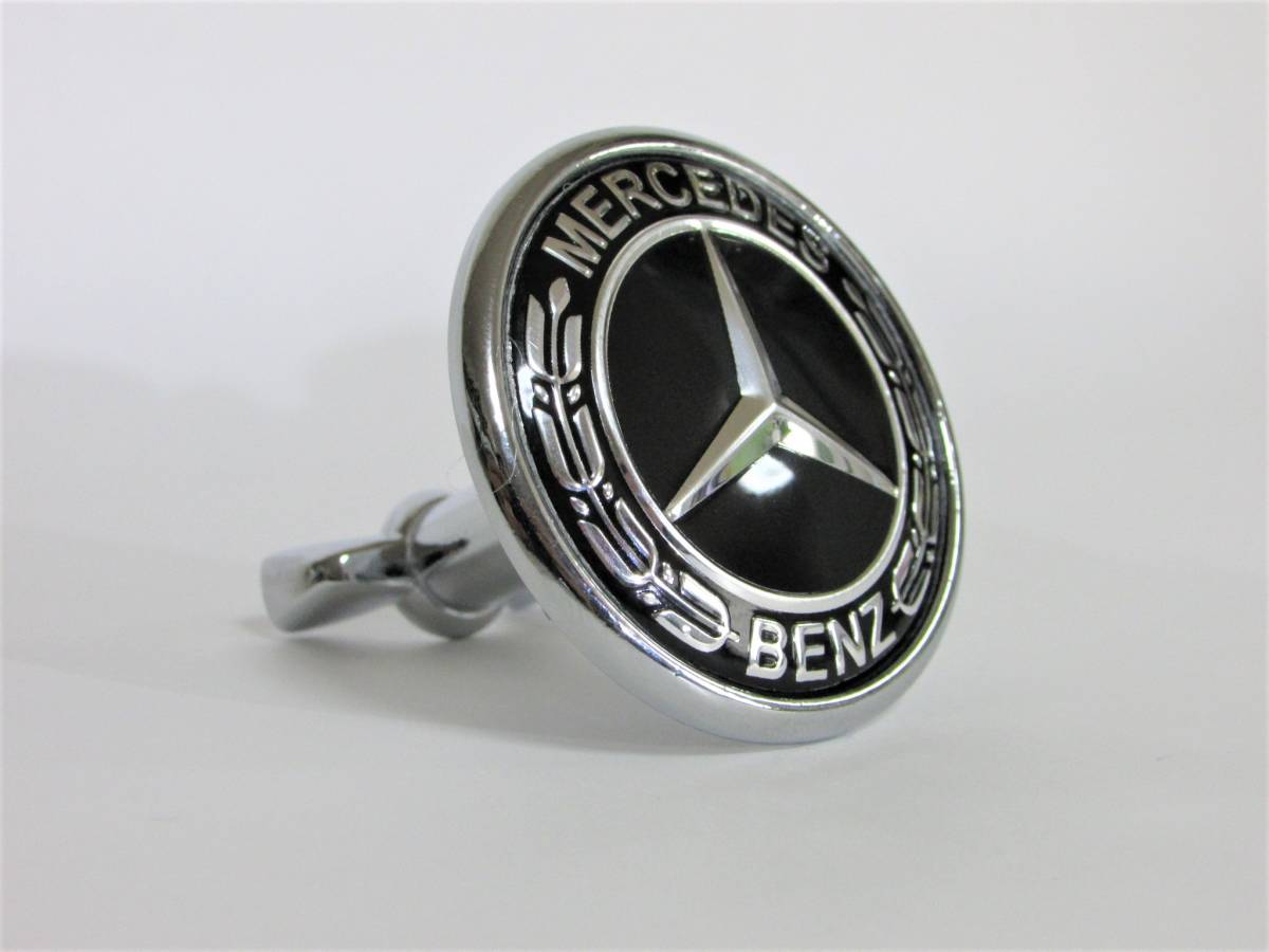 Mercedes Benz メルセデス ベンツ ブラック ボンネット バッチ エンブレム 45mmの画像1