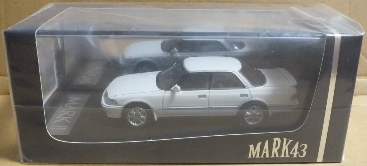 MARK43 1/43 トヨタ マークⅡ ハードトップ 2.5 GTツインターボ 1990(JZX81) スーパーホワイトIV【PM4386W】未開封新品！_画像3