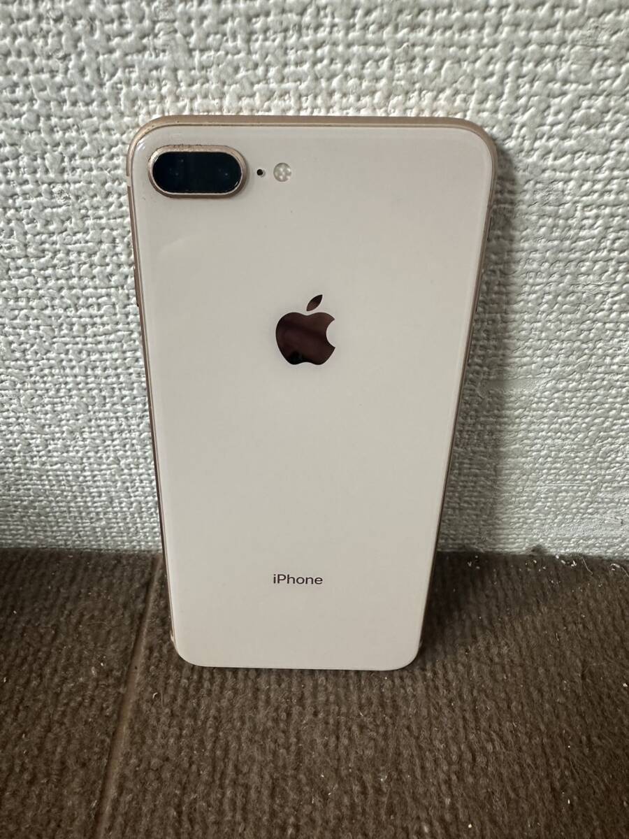 I【中古品】Apple iphone 8 Plus 256GB MQ902J/A IMEI 356736081020025 SoftBank SIMロック有 バッテリ77% 初期化済 通電動作確認済の画像2