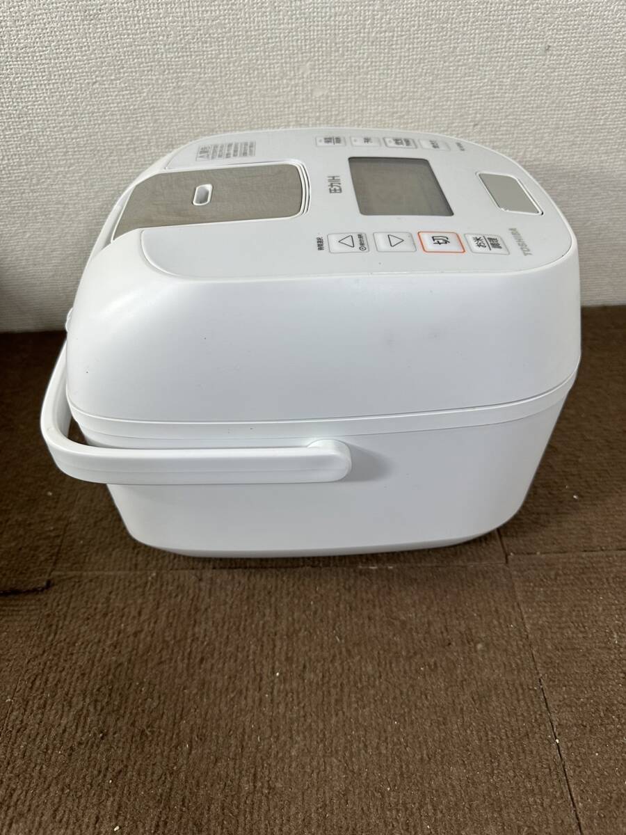 I【中古品】東芝 TOSHIBA RC-6PXR 3.5合炊き 東芝圧力IHジャー炊飯器 2021年製 通電動作確認済 ホワイト 元箱付の画像3