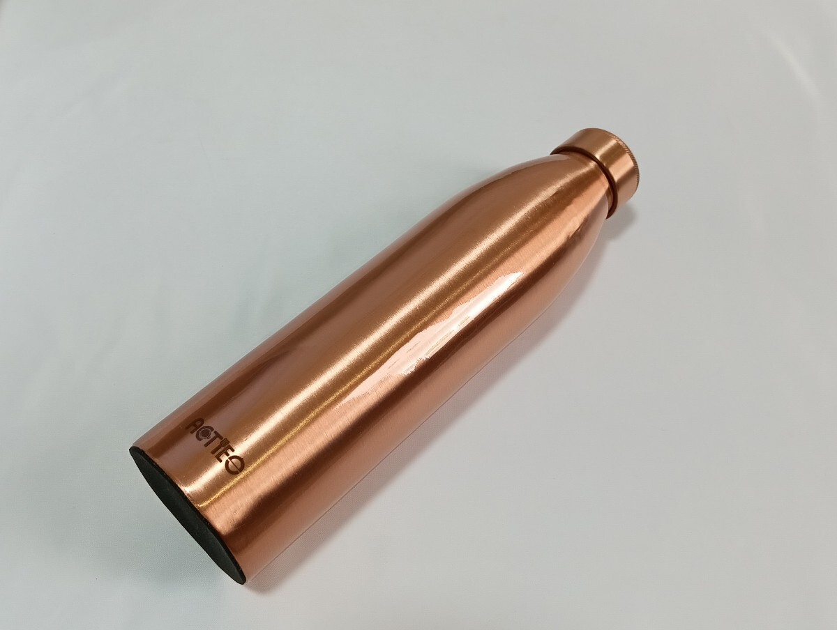銅製水筒ウォーターボトル高耐久漏れ防止アーユルベーダインド製 (950ml) A14