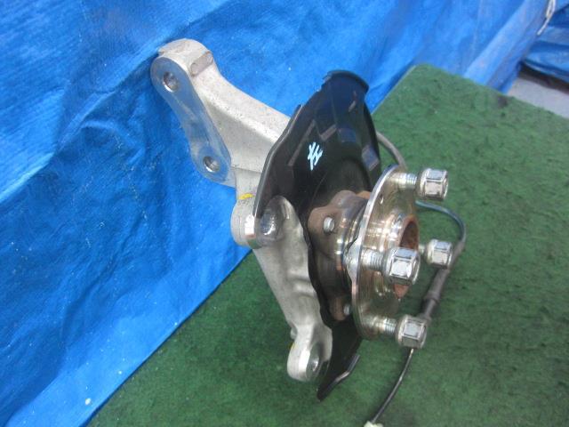 * N-BOX DBA-JF3 left front knuckle hub mileage 26,456KM 51215-TTA-010