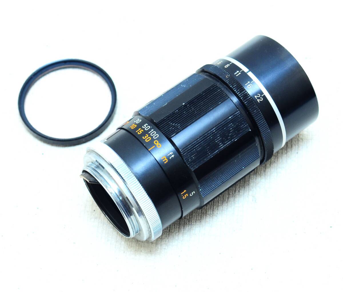 CANON LENS 135.F3.5 latter term operation OK small mold 