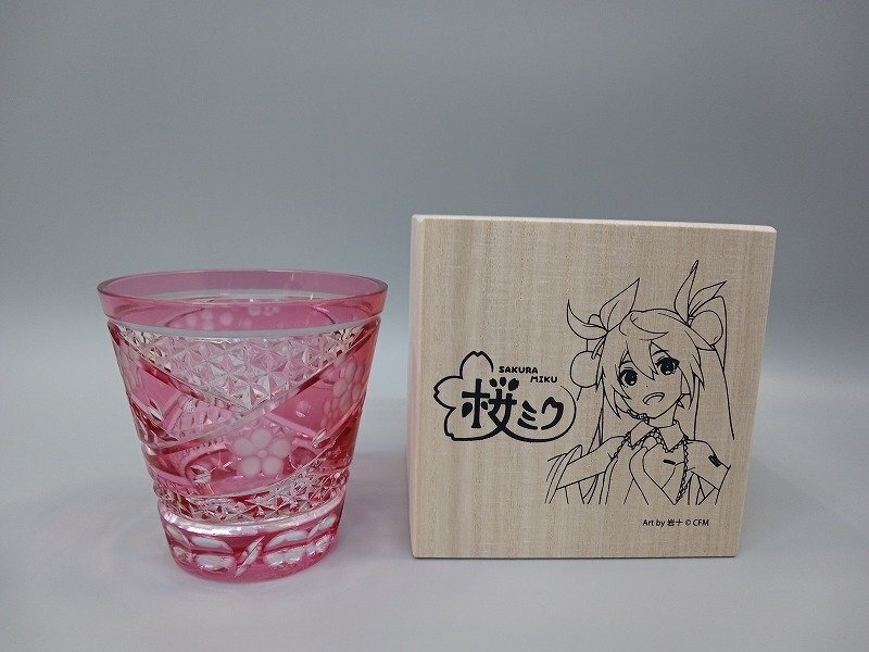 Yahoo!オークション - 【未開封あり】 初音ミク 桜ミク 江戸切子 Yahoo!オークション - 【未開封あり】 初音ミク 桜ミク 江戸切子