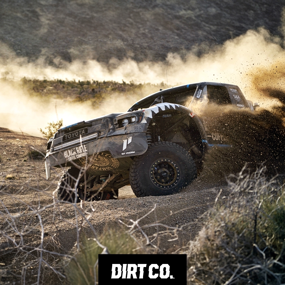 Dirt Co. (MINT400) ステッカー デカール 2枚セット アメリカンデザートレース オフロードレース ミント400 #1の画像4