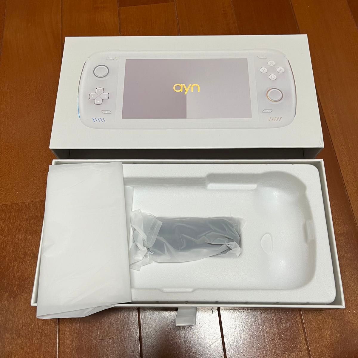 AYN ODIN2 PRO 12GB・256GB ホワイト ケース付き|Yahoo!フリマ AYN ODIN2 PRO 12GB・256GB ホワイト ケース付き|Yahoo!フリマ