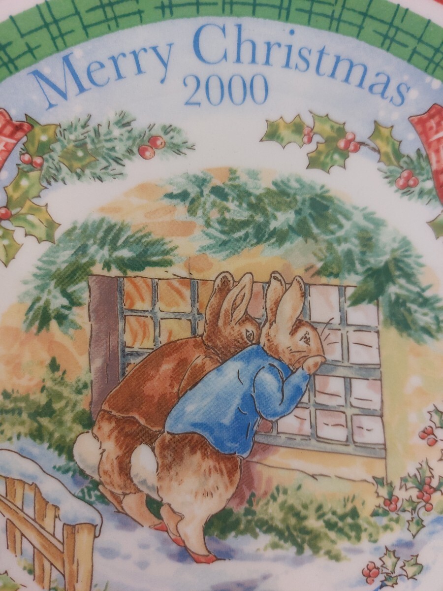 14521①　WEDGWOOD ウェッジウッド PETER RABBIT ピーターラビット クリスマス プレート 2000 箱付き_画像3